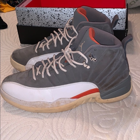 Cool grey 12’s size 10 - Picture 3 of 5